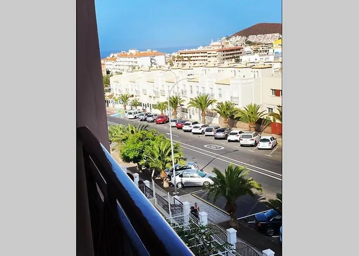 Dinastia De La Reina Daire Arona (Tenerife)